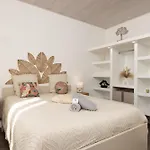 Апартаменты Kavi-t3 Cozy - Medieval 4 Min - Air-conditioning-parking *